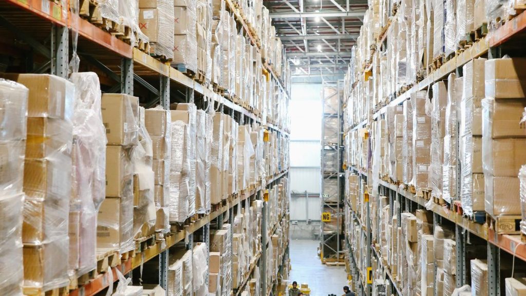 Création de boutique Shopify avec le SEO intégré dès le départ 3 Colis prets a expedier pour une boutique e-commerce Shopify